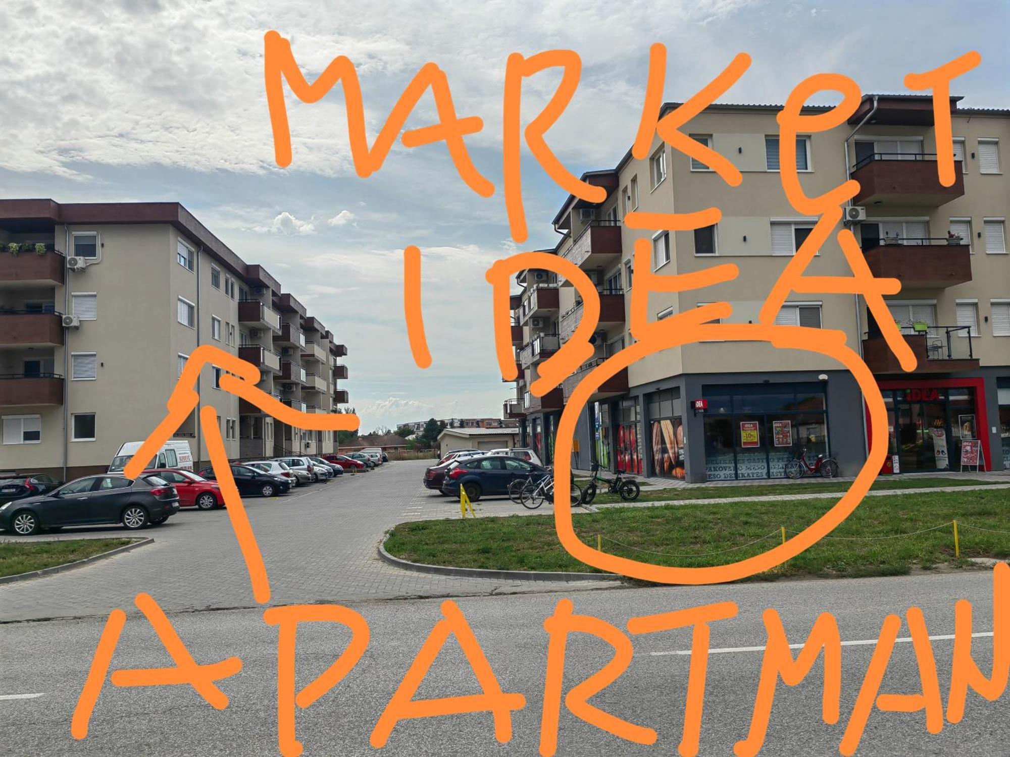 Road Warriors Apartment Суботица Екстериор снимка